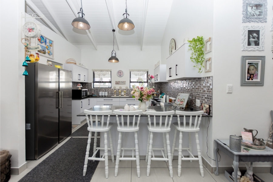 3 Bedroom Property for Sale in Velddrif Western Cape